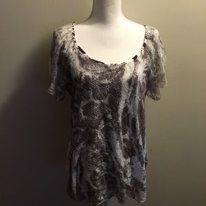 1X Ashley J Black/ White Lined w/Lace Top